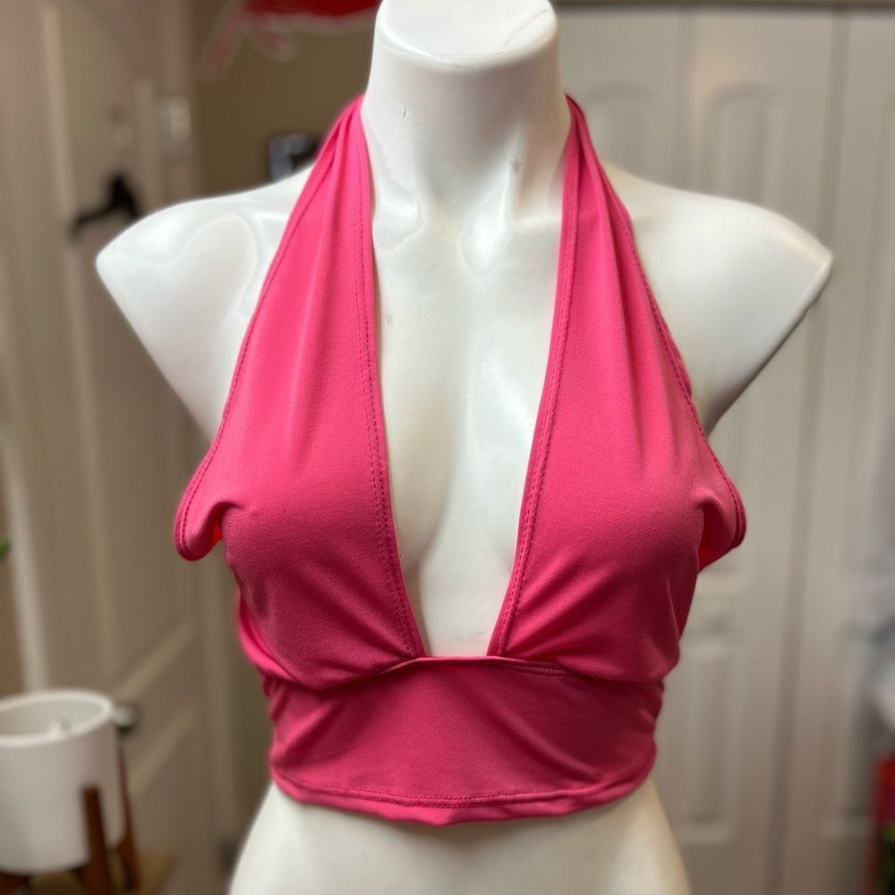Ragdoll Pink Deep V-Neck Halter Crop Top Women’s Medium